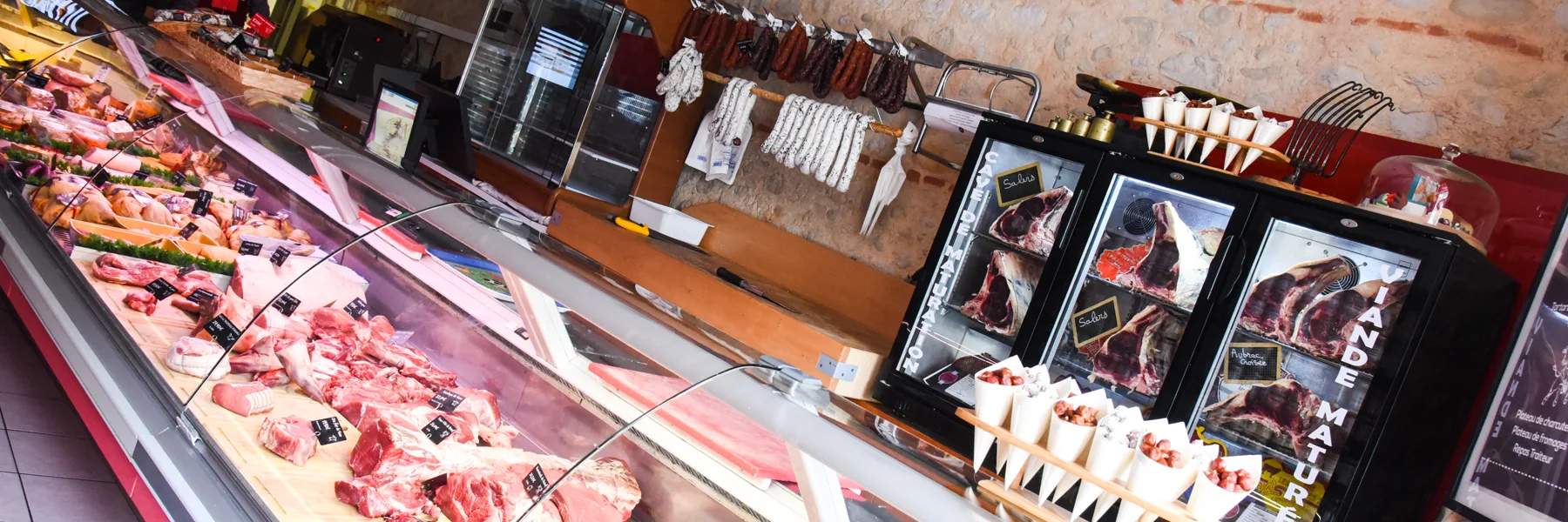 La vitrine de la boucherie Denis Barrué à Blagnac